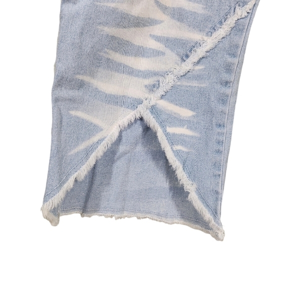 Revolt Capris Cropped Jeans, sz 15/16 - Picture 3 of 11